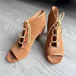 Elaine Turner Woven Tan Lace-Up Heels